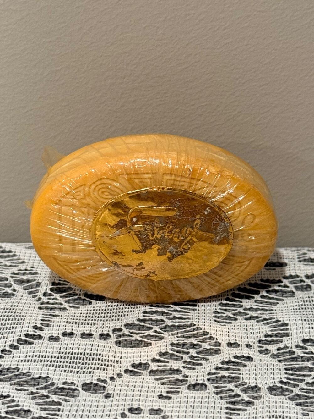 Vintage Faberge Woodhue Perfumed Soap Bar Origin collectible bathroom vanity